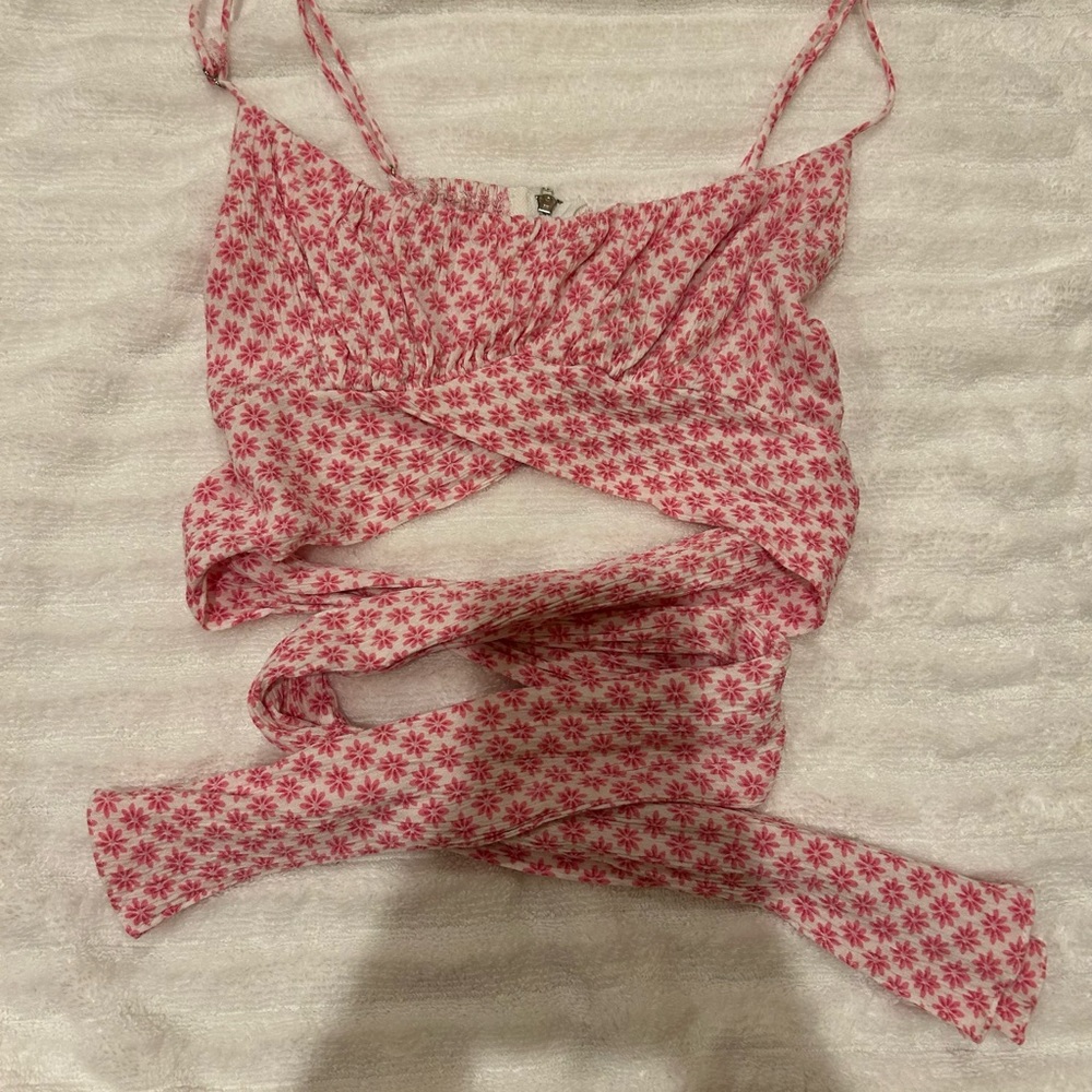 Pink floral tie crop top size s